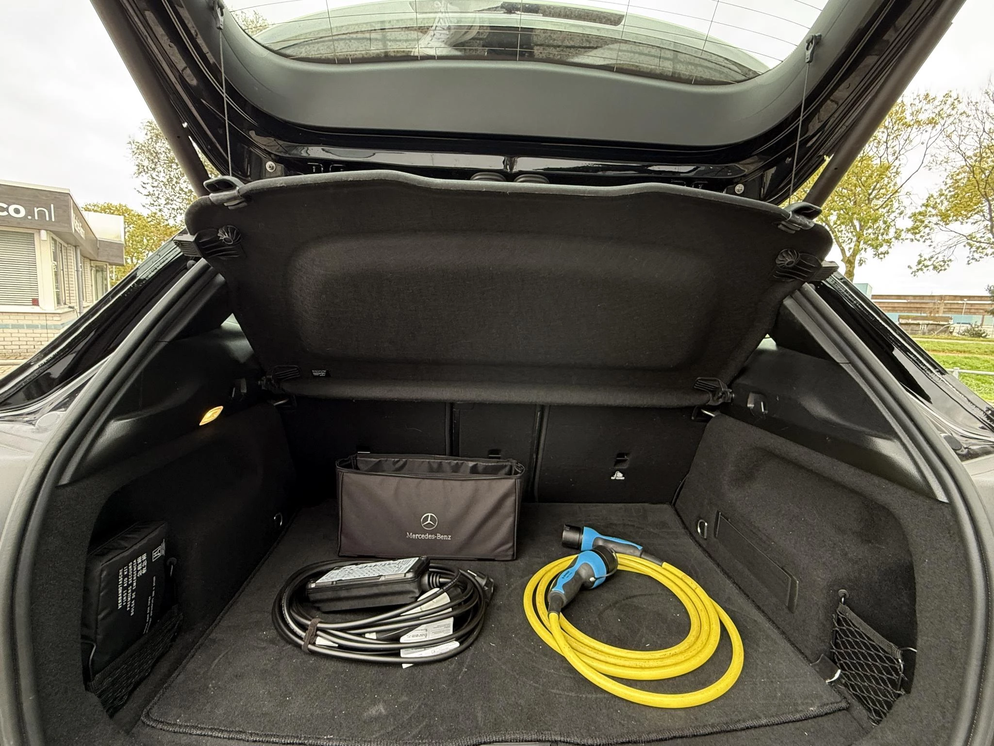 Hoofdafbeelding Mercedes-Benz EQA