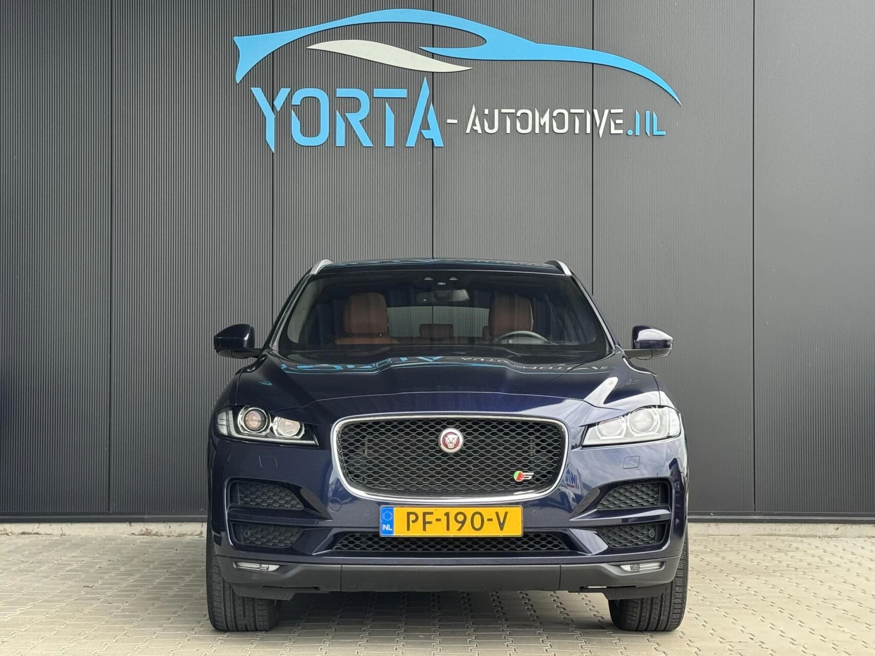 Hoofdafbeelding Jaguar F-PACE