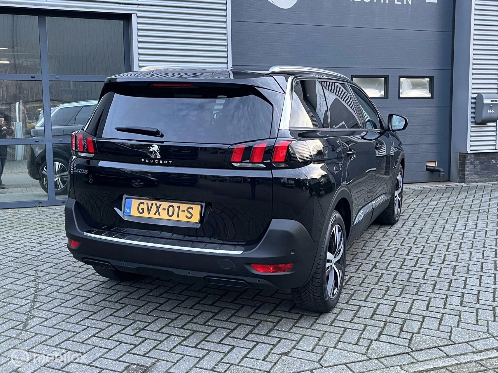 Hoofdafbeelding Peugeot 5008