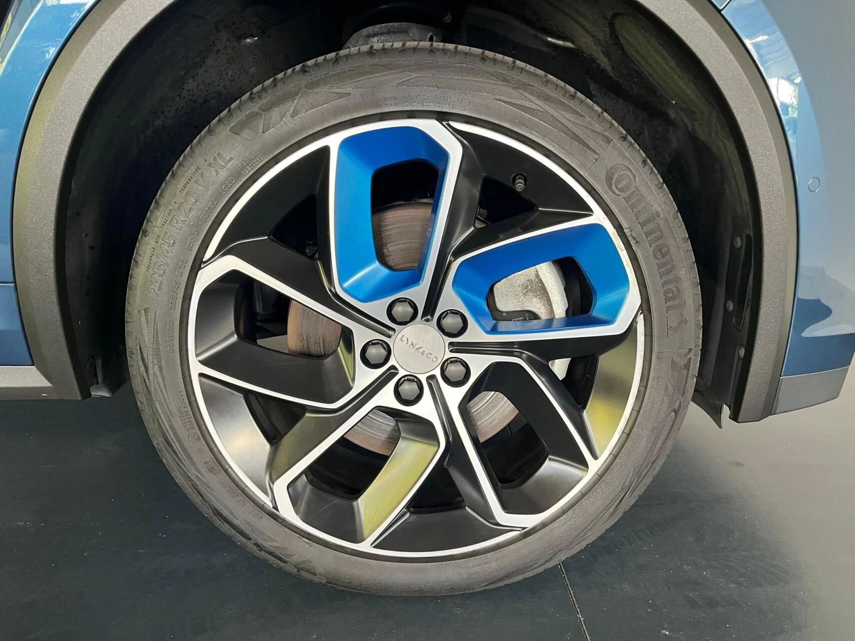 Hoofdafbeelding Lynk & Co 01