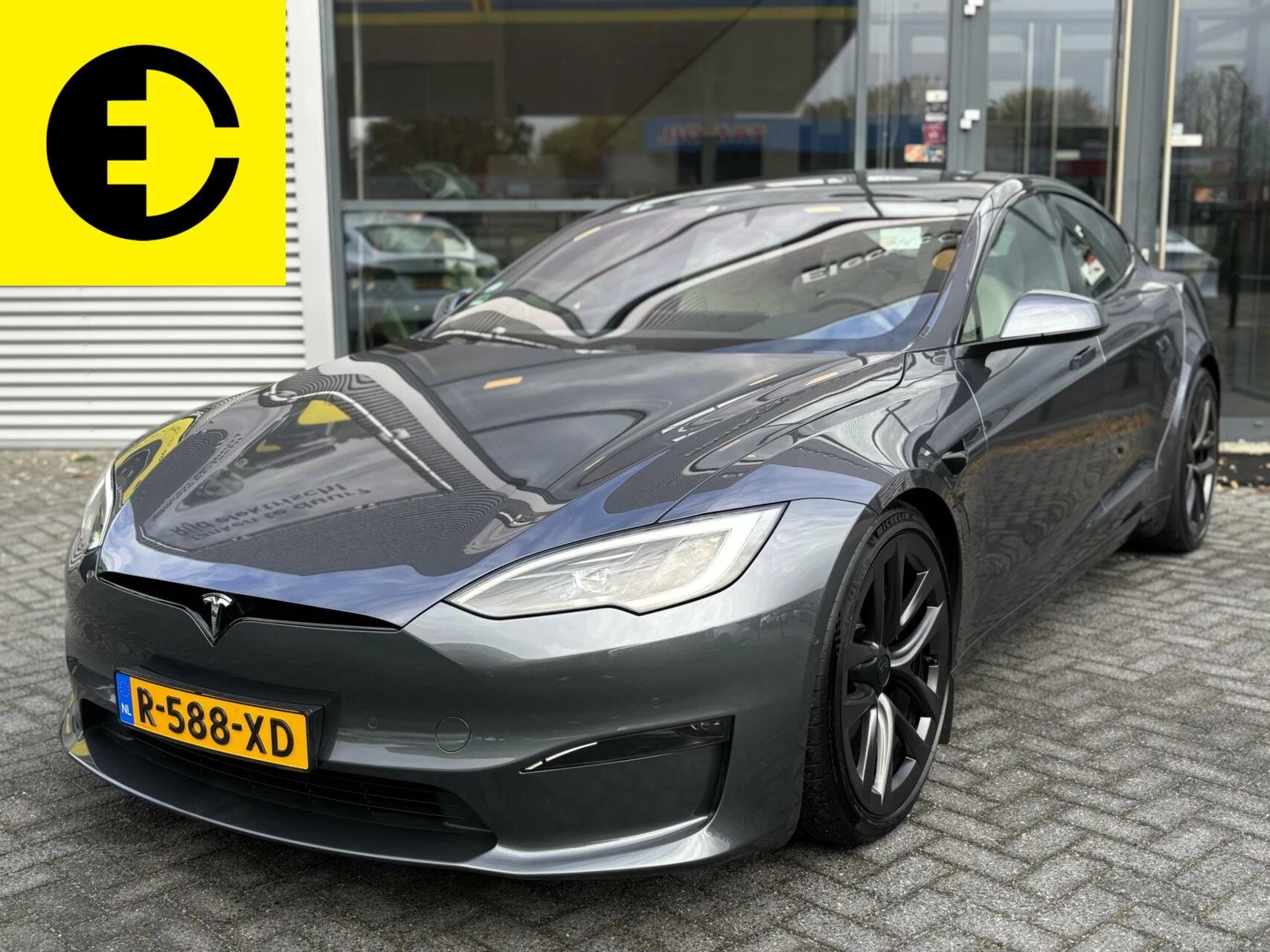 Hoofdafbeelding Tesla Model S