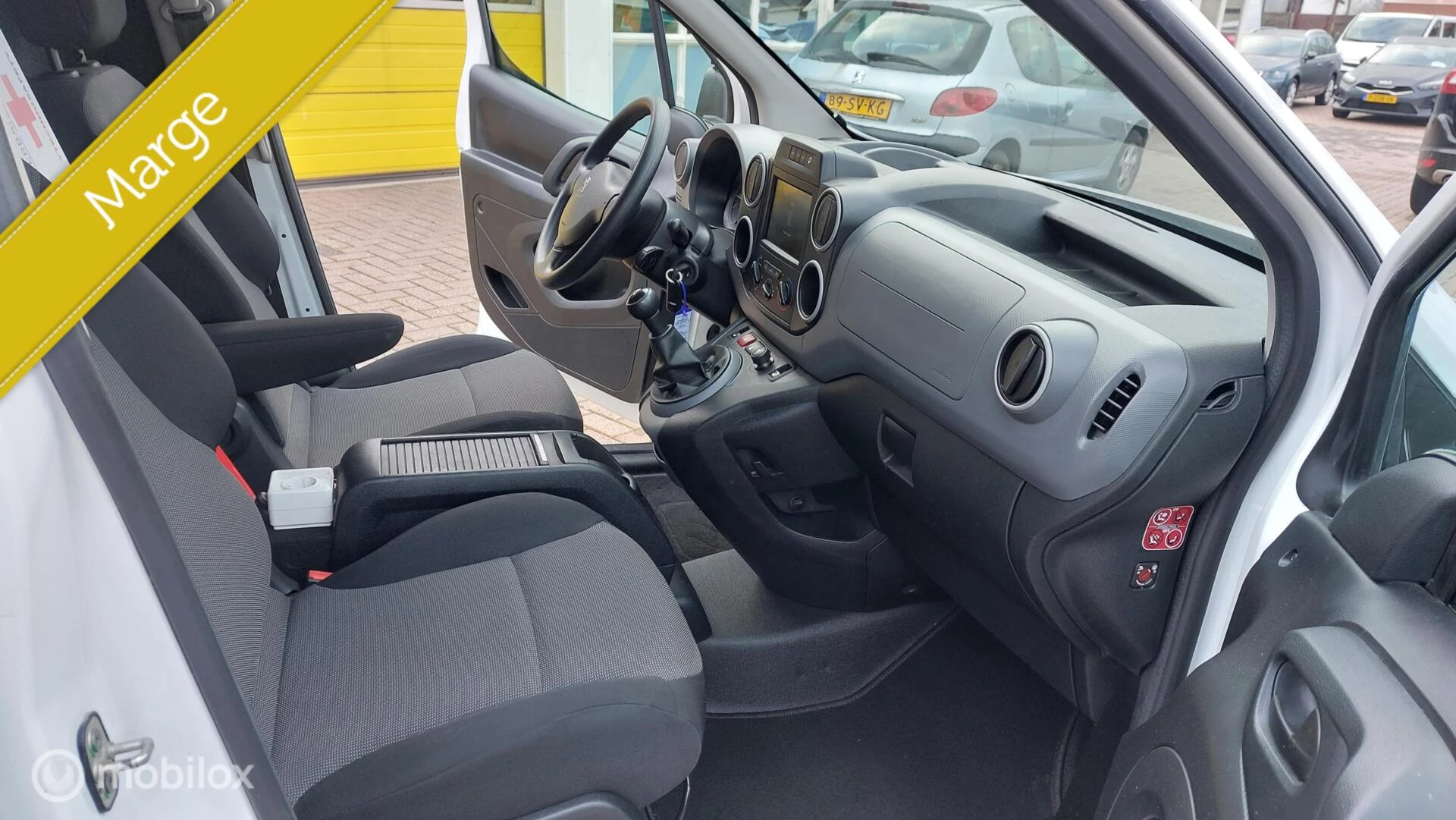 Hoofdafbeelding Peugeot Partner