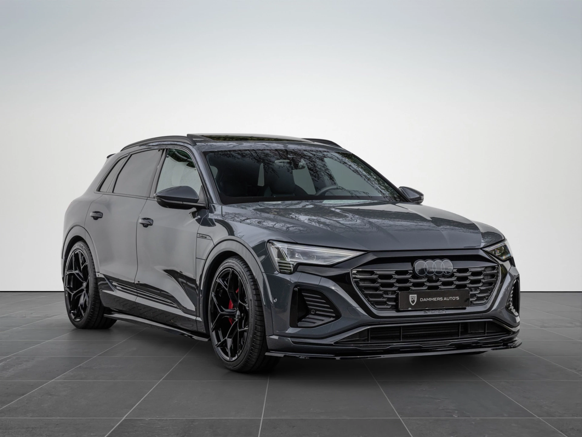 Hoofdafbeelding Audi Q8 e-tron