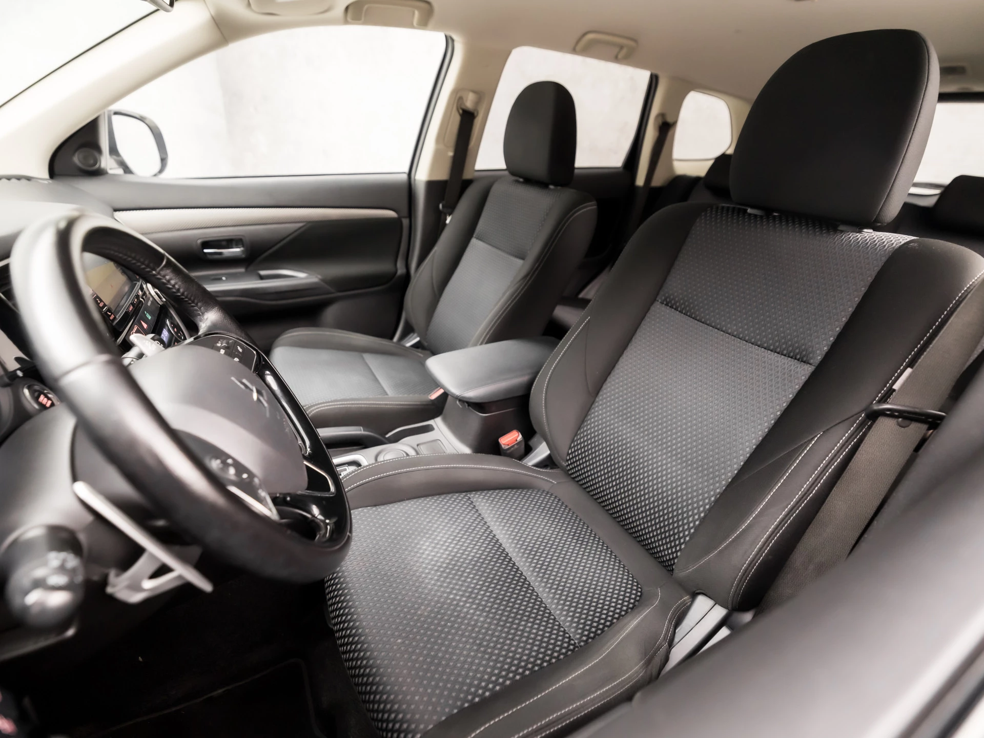 Hoofdafbeelding Mitsubishi Outlander Sport