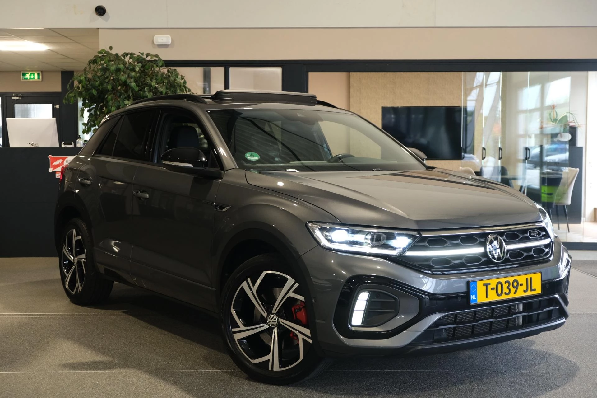 Hoofdafbeelding Volkswagen T-Roc