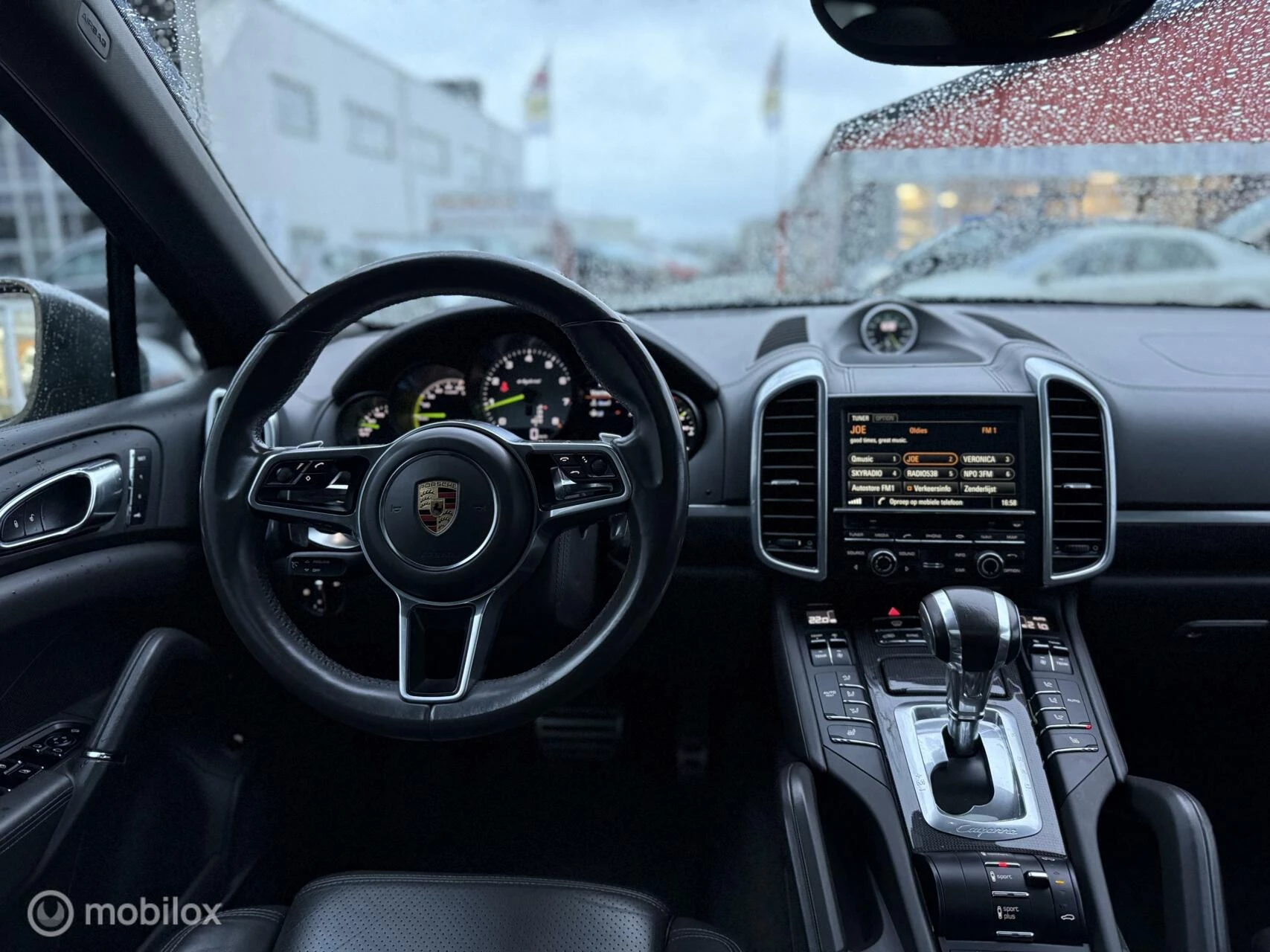 Hoofdafbeelding Porsche Cayenne