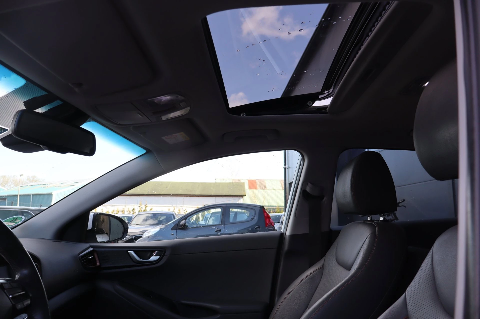 Hoofdafbeelding Hyundai IONIQ