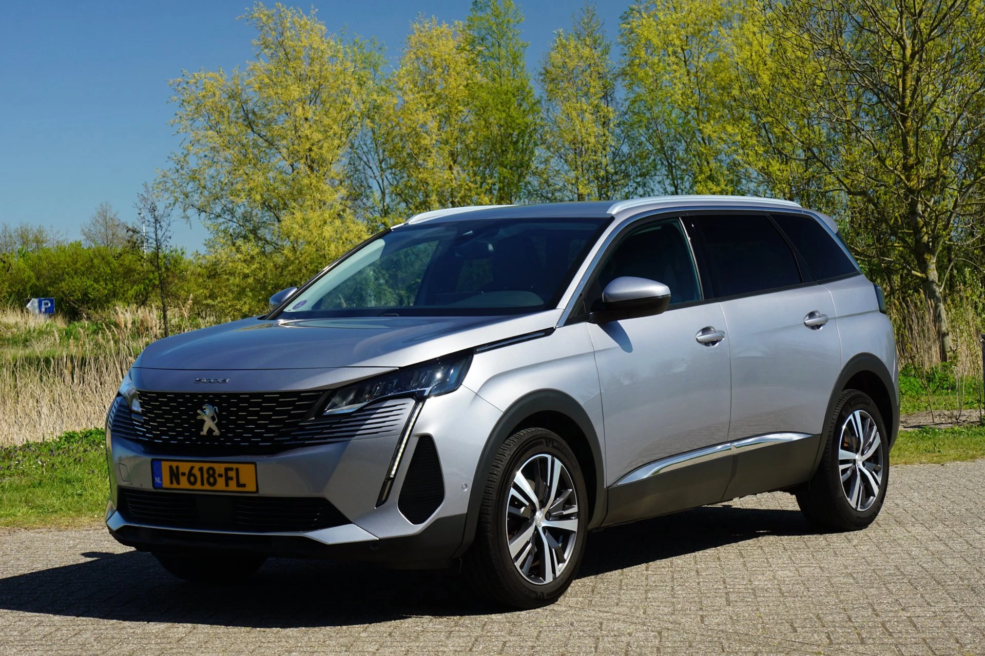 Hoofdafbeelding Peugeot 5008