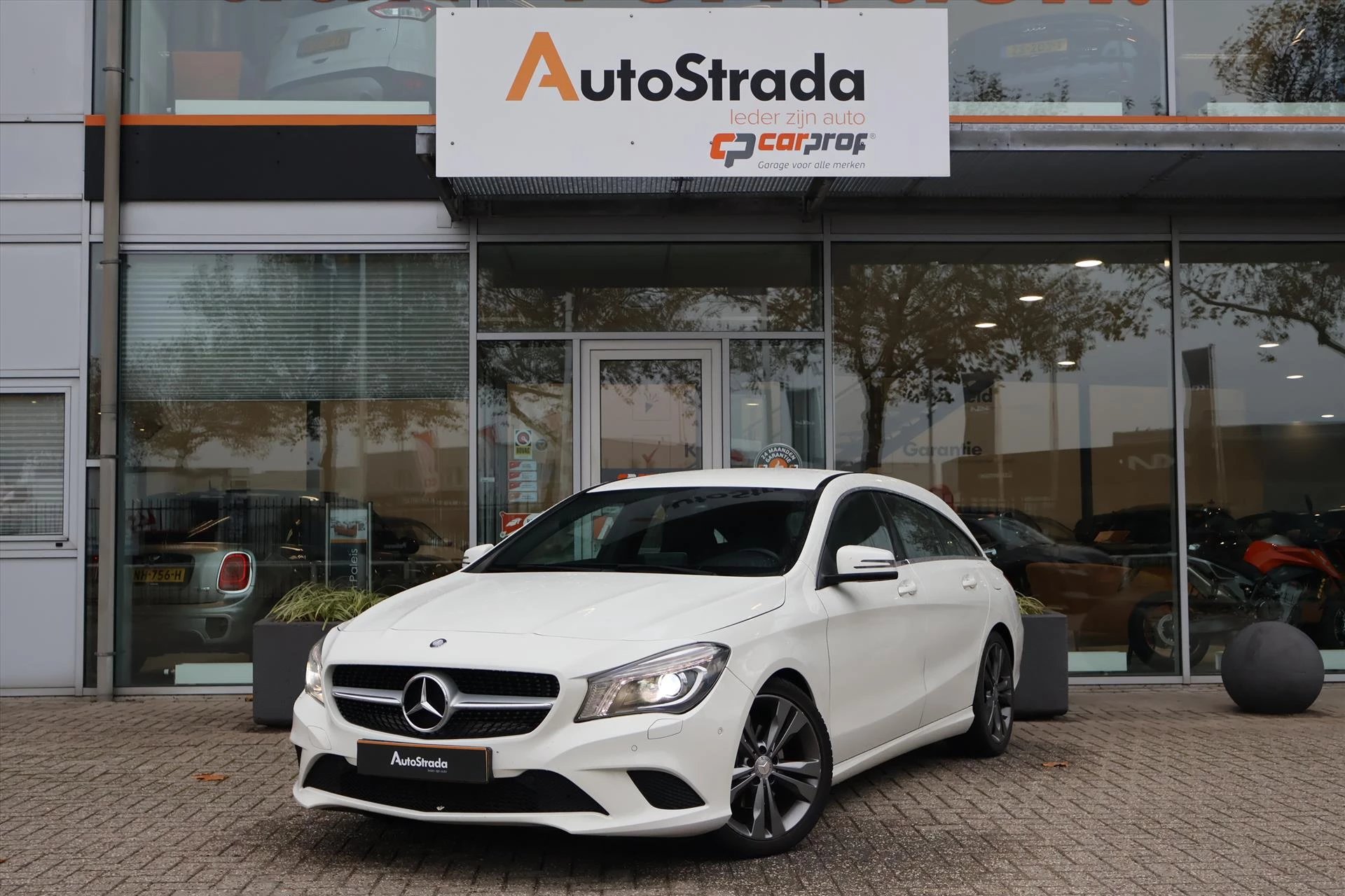 Hoofdafbeelding Mercedes-Benz CLA