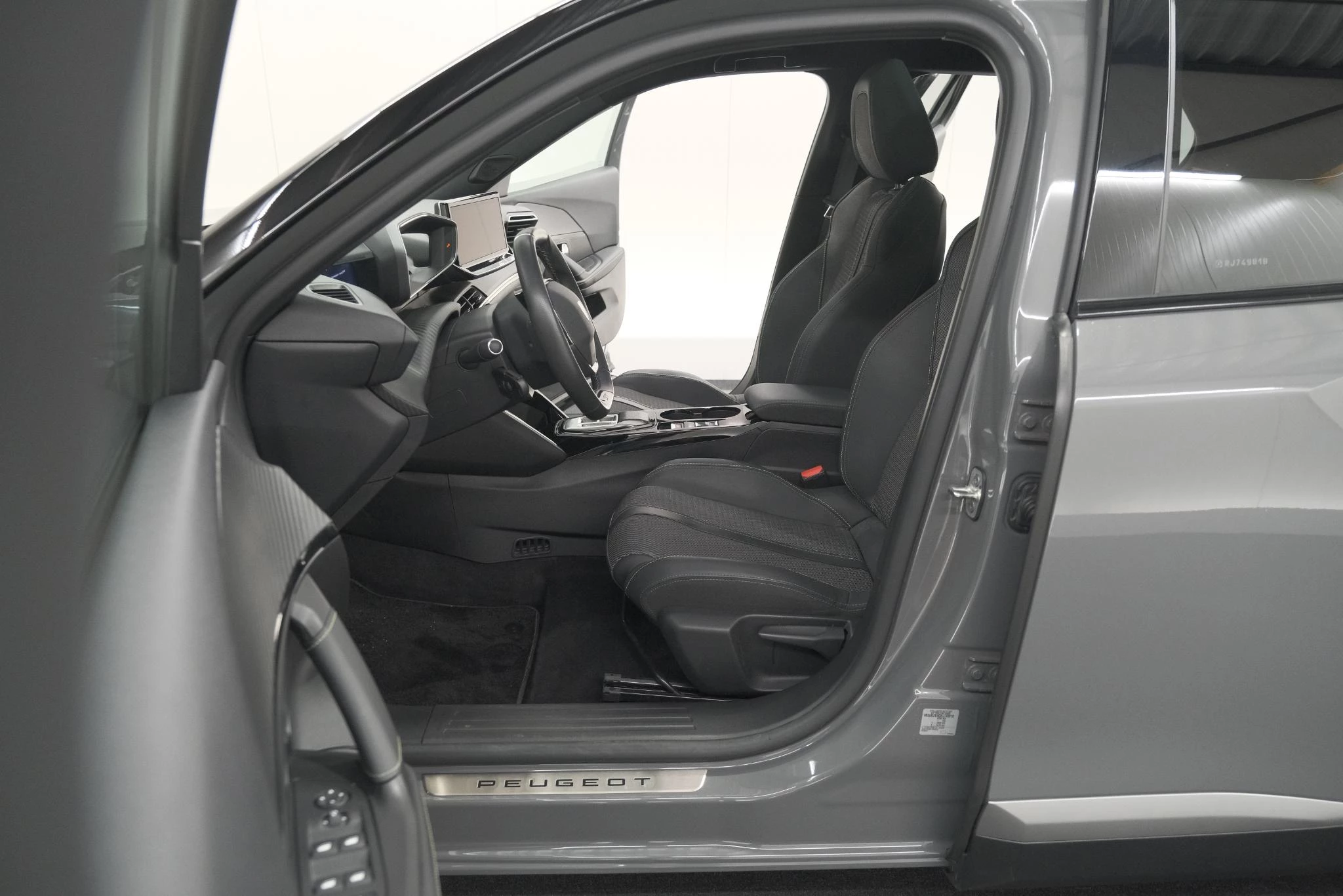 Hoofdafbeelding Peugeot e-2008
