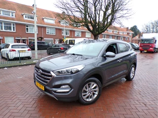 Hyundai Tucson 1.6 GDi Comfort NAVI TEL CRUISECONT TREKHAAK STOELVERWRM