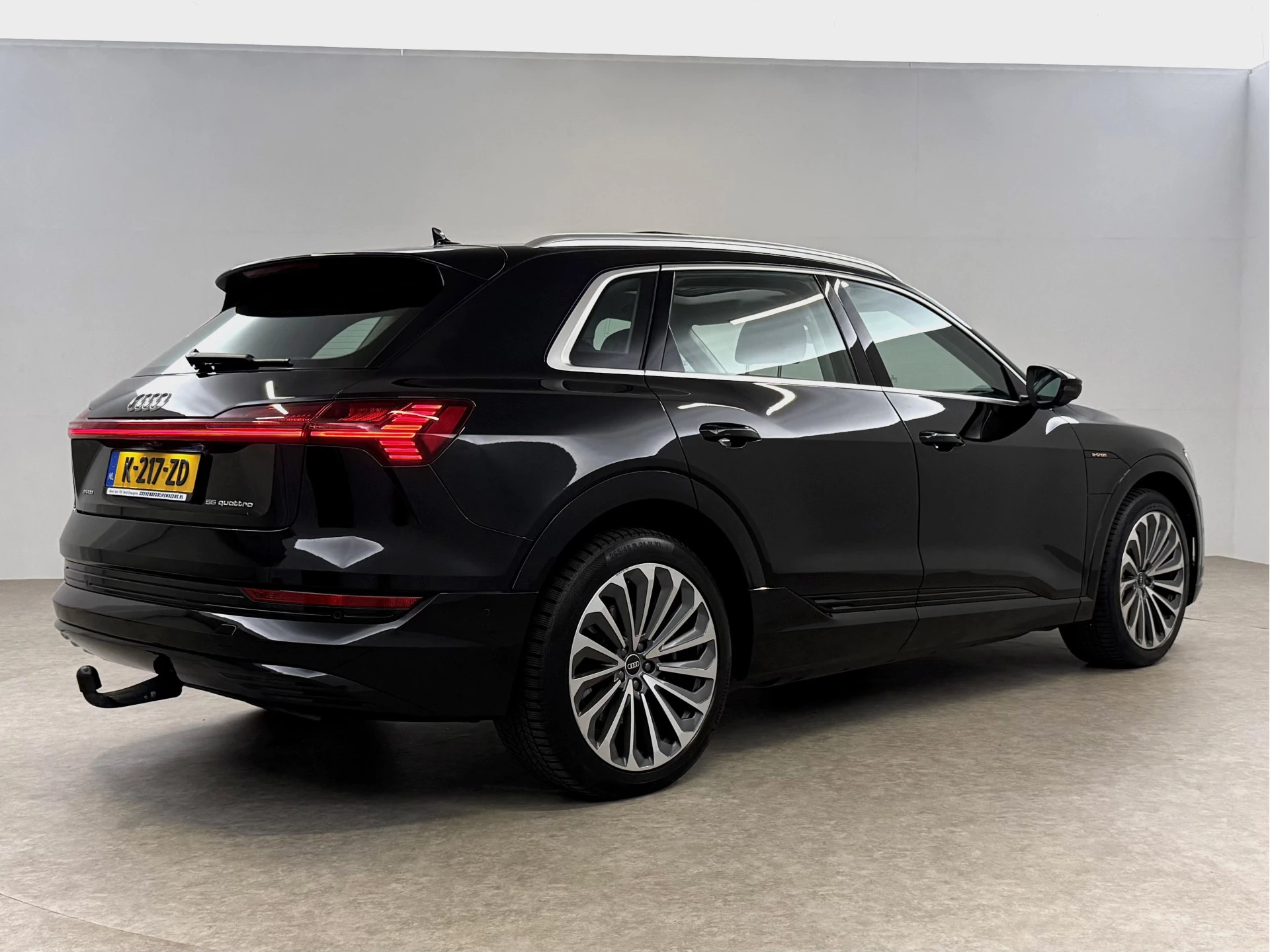 Hoofdafbeelding Audi e-tron