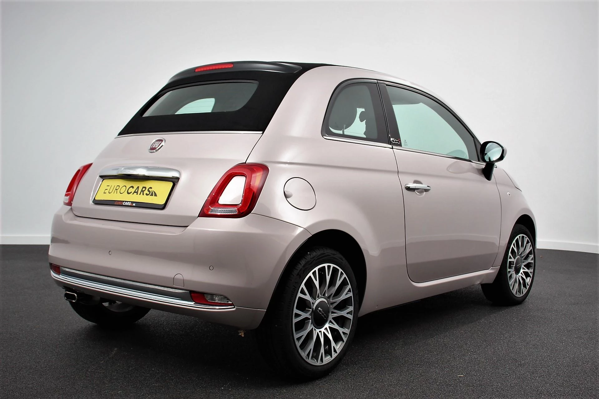 Hoofdafbeelding Fiat 500C