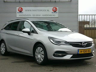 Hoofdafbeelding Opel Astra Opel Astra Sports Tourer 1.2 Business Edition Staat in Hoogeveen