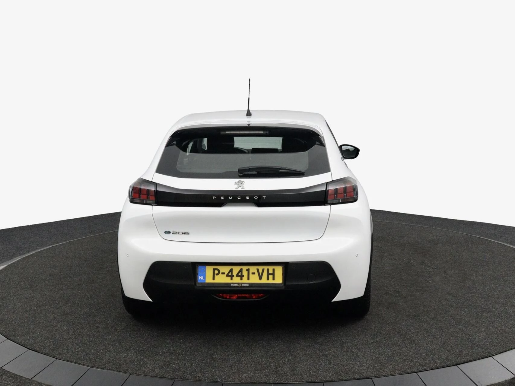 Hoofdafbeelding Peugeot e-208