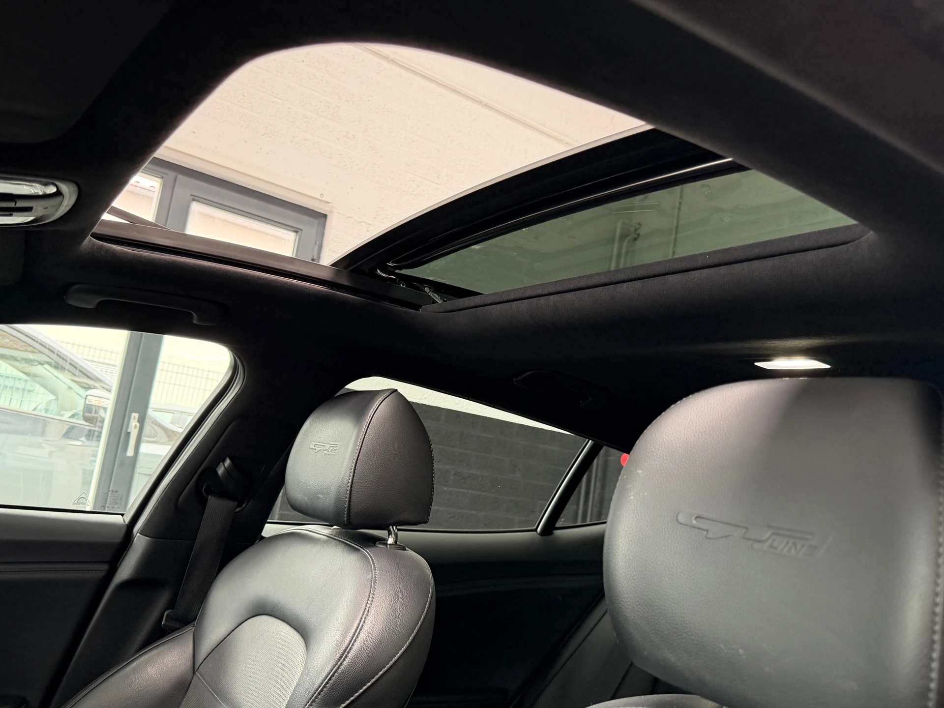 Hoofdafbeelding Kia Stinger