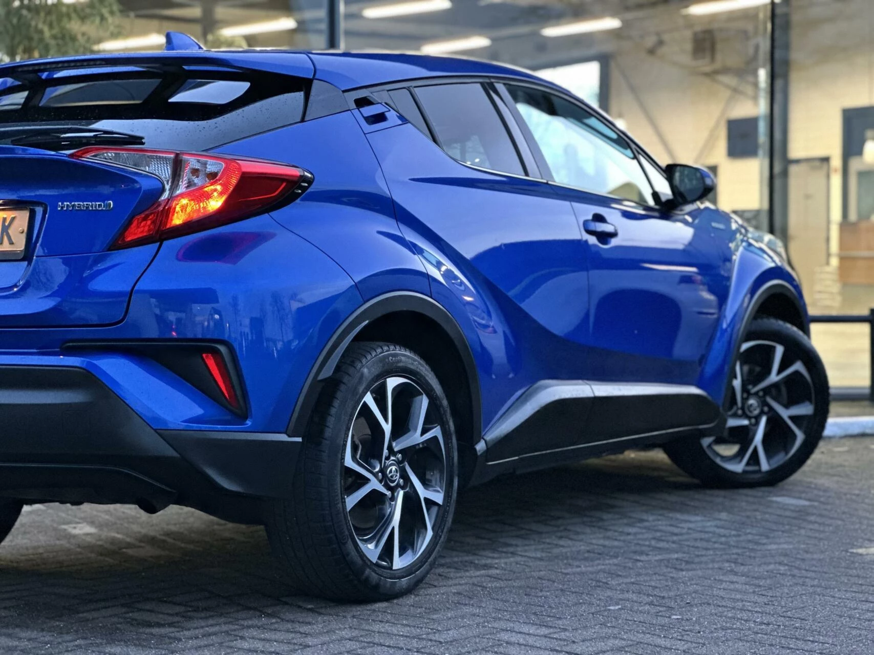 Hoofdafbeelding Toyota C-HR