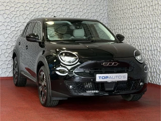 Fiat 600 1.2 Hybrid La Prima • Luxe Leder • Massage • Elek. Stoel • ACC • Camera • Elek. Klep • 18" LMV ✅ Top Auto Fiat Wijchen , 30 Jaar ervaring in Fiat , Wij leveren de : Icon / La Prima / Pop / Sport . Urban / Benzine / Hybrid . Met Fabrieksgarantie ✅  