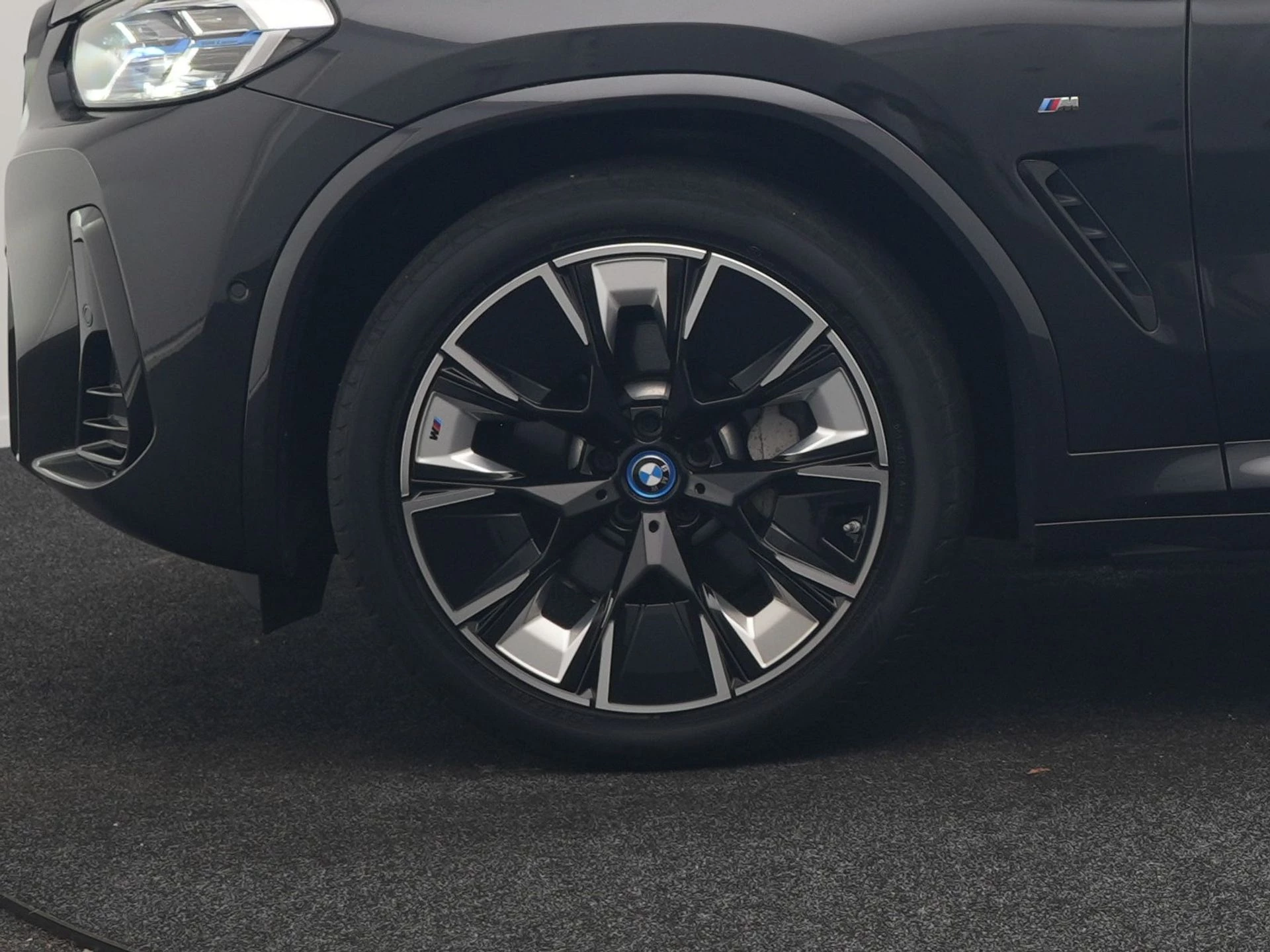 Hoofdafbeelding BMW iX3