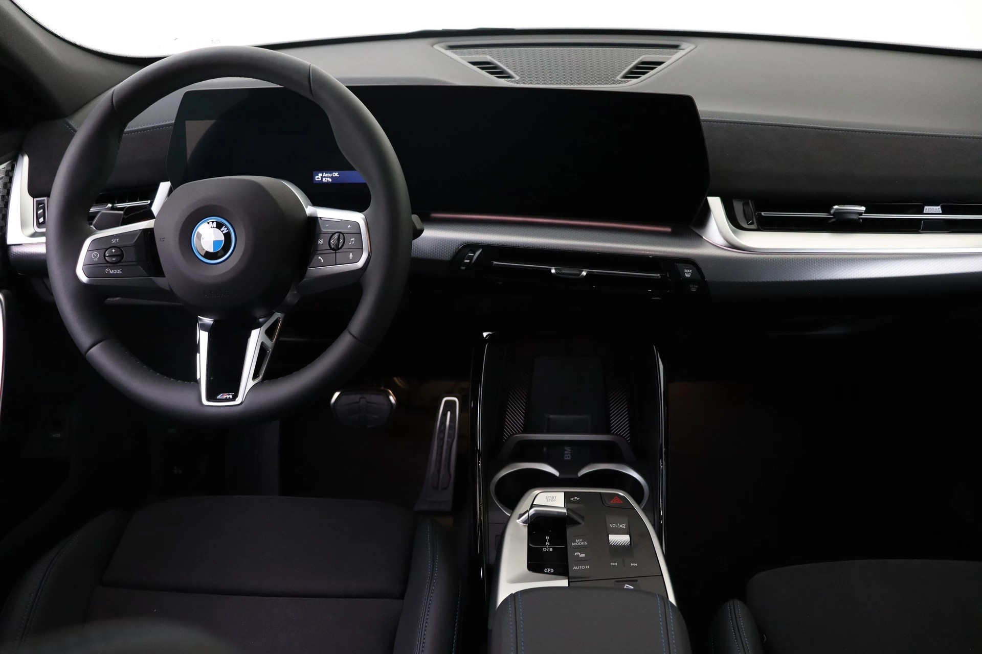 Hoofdafbeelding BMW iX2