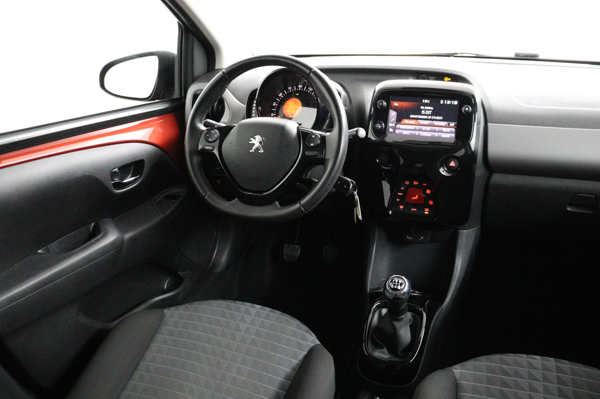 Hoofdafbeelding Peugeot 108