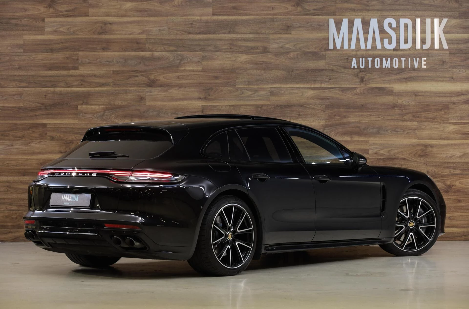 Hoofdafbeelding Porsche Panamera