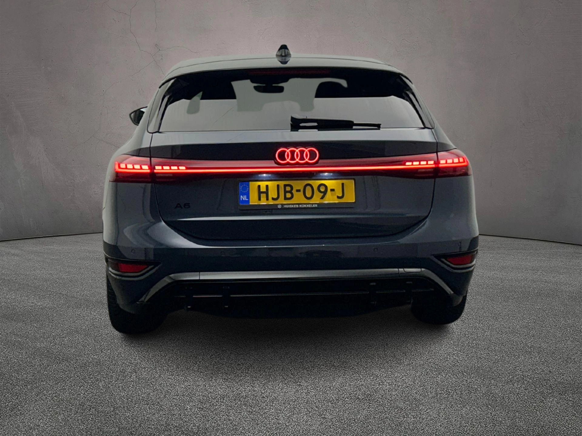 Hoofdafbeelding Audi A6 Avant e-tron