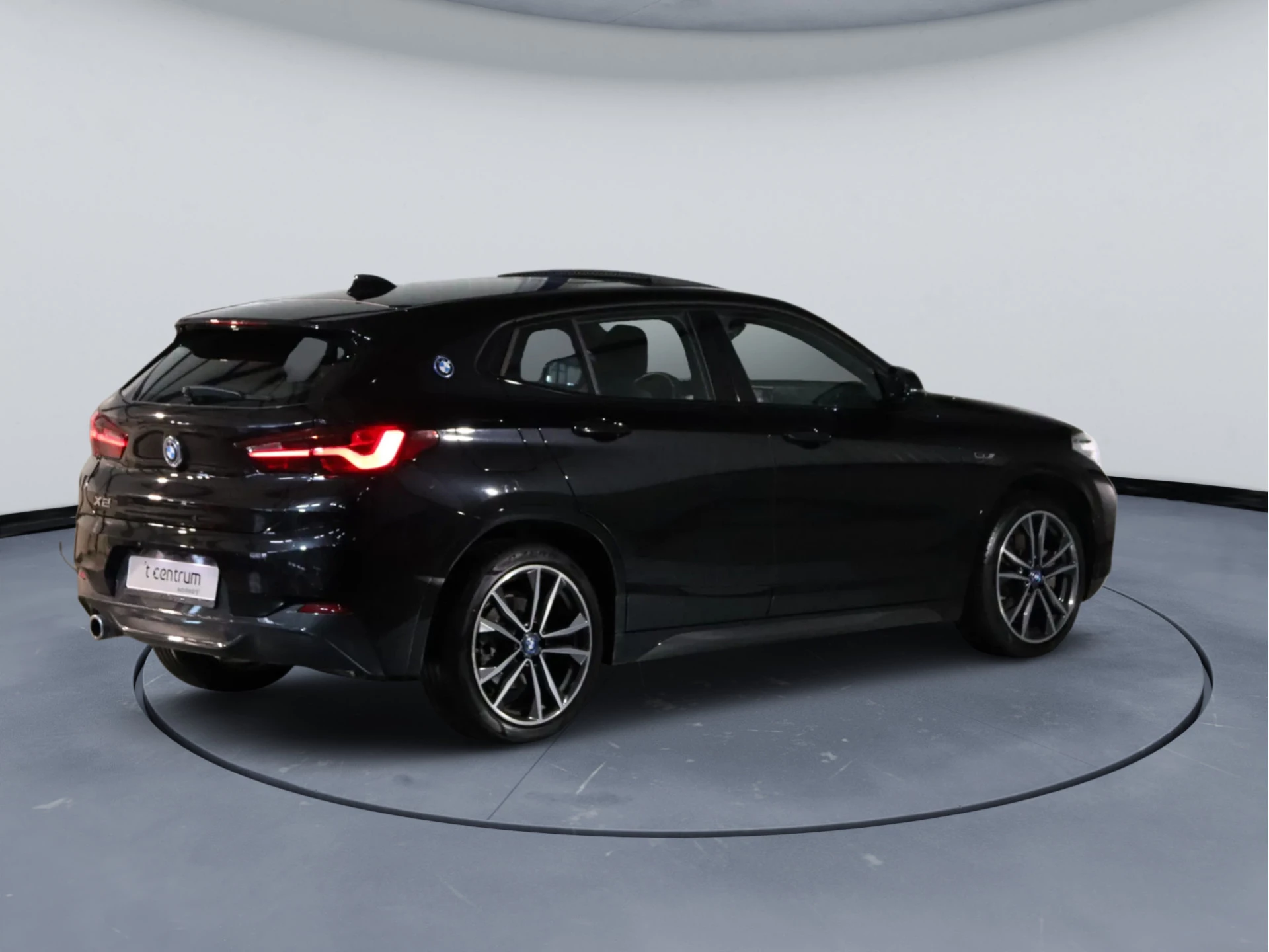 Hoofdafbeelding BMW X2