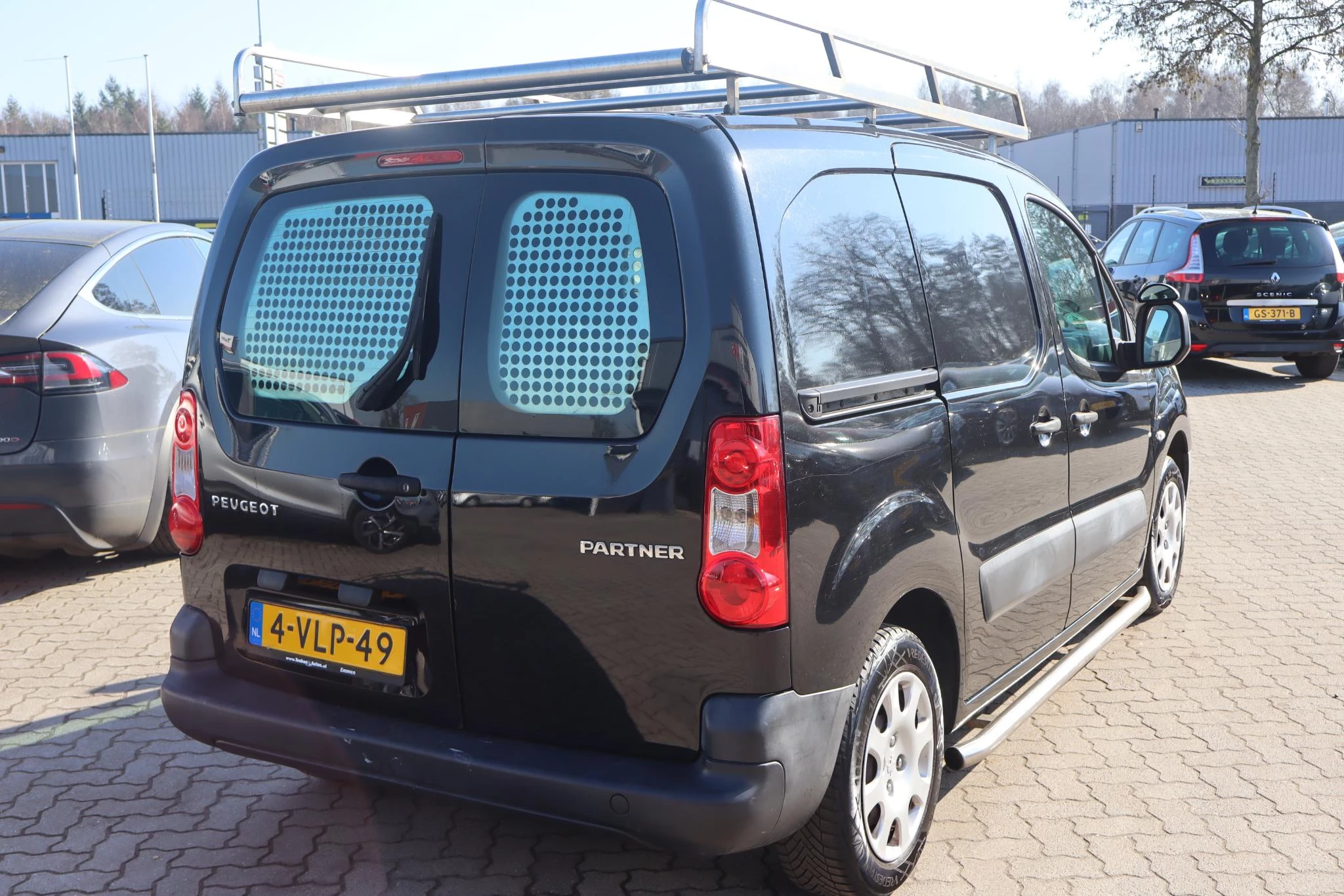 Hoofdafbeelding Peugeot Partner