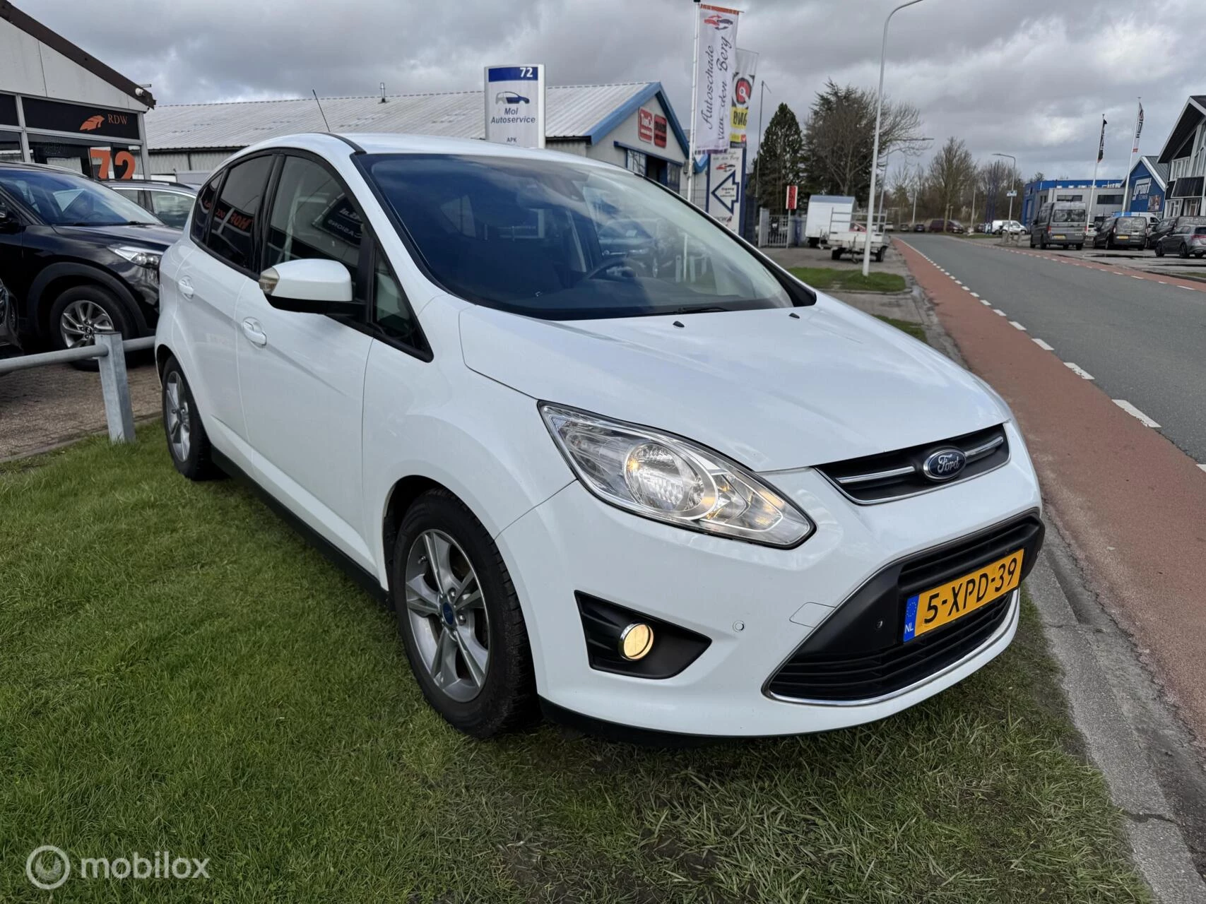 Hoofdafbeelding Ford C-MAX
