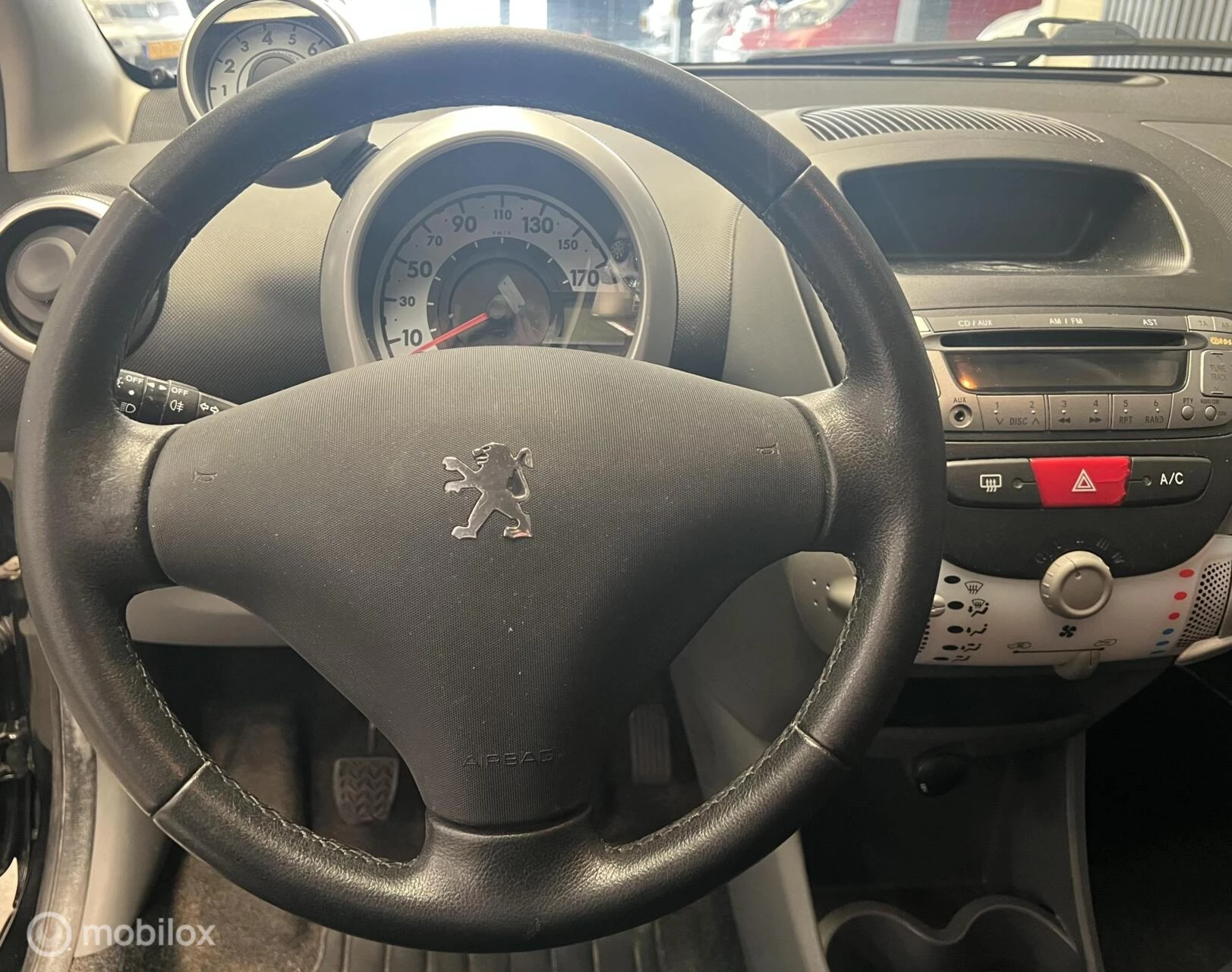 Hoofdafbeelding Peugeot 107