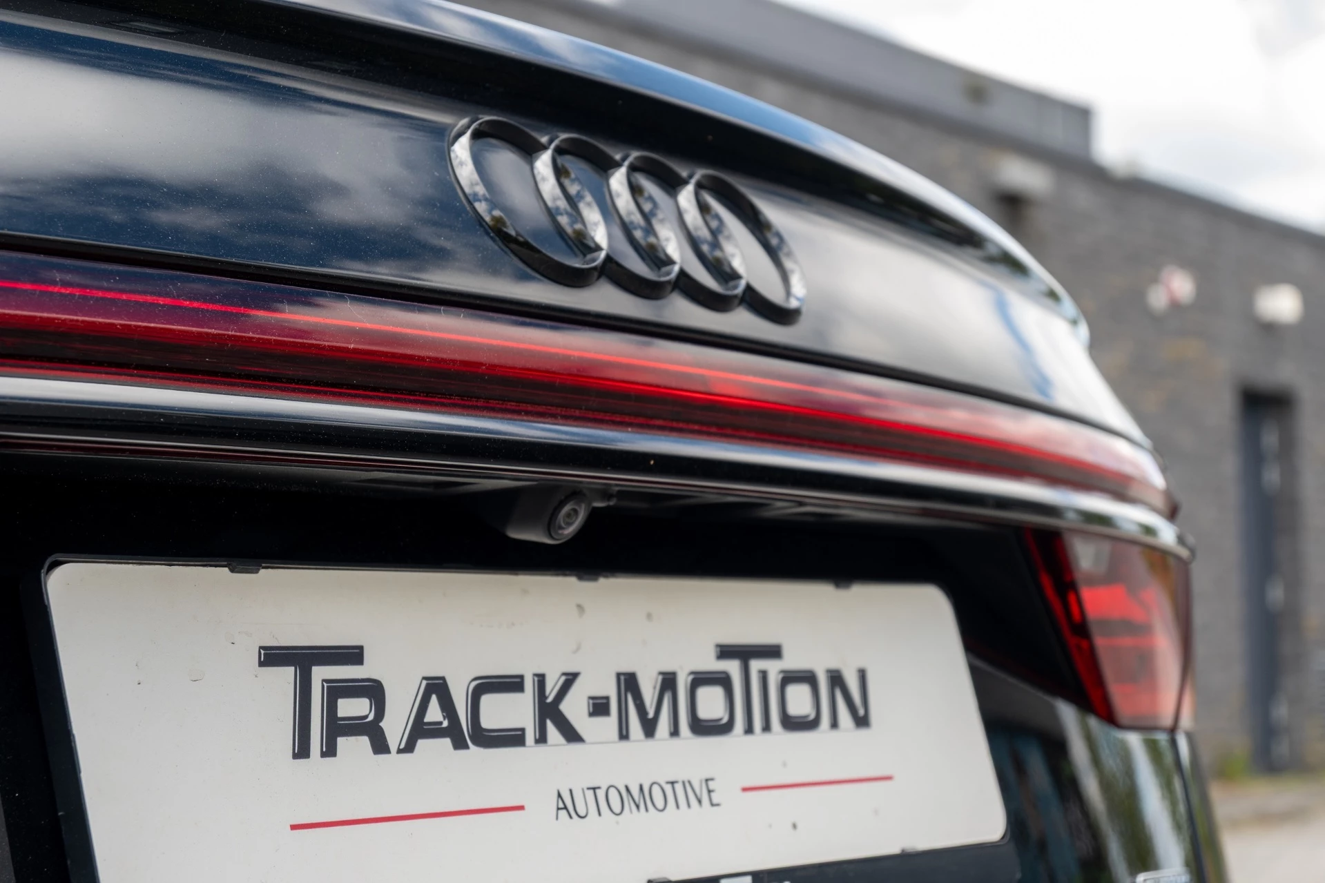 Hoofdafbeelding Audi A8