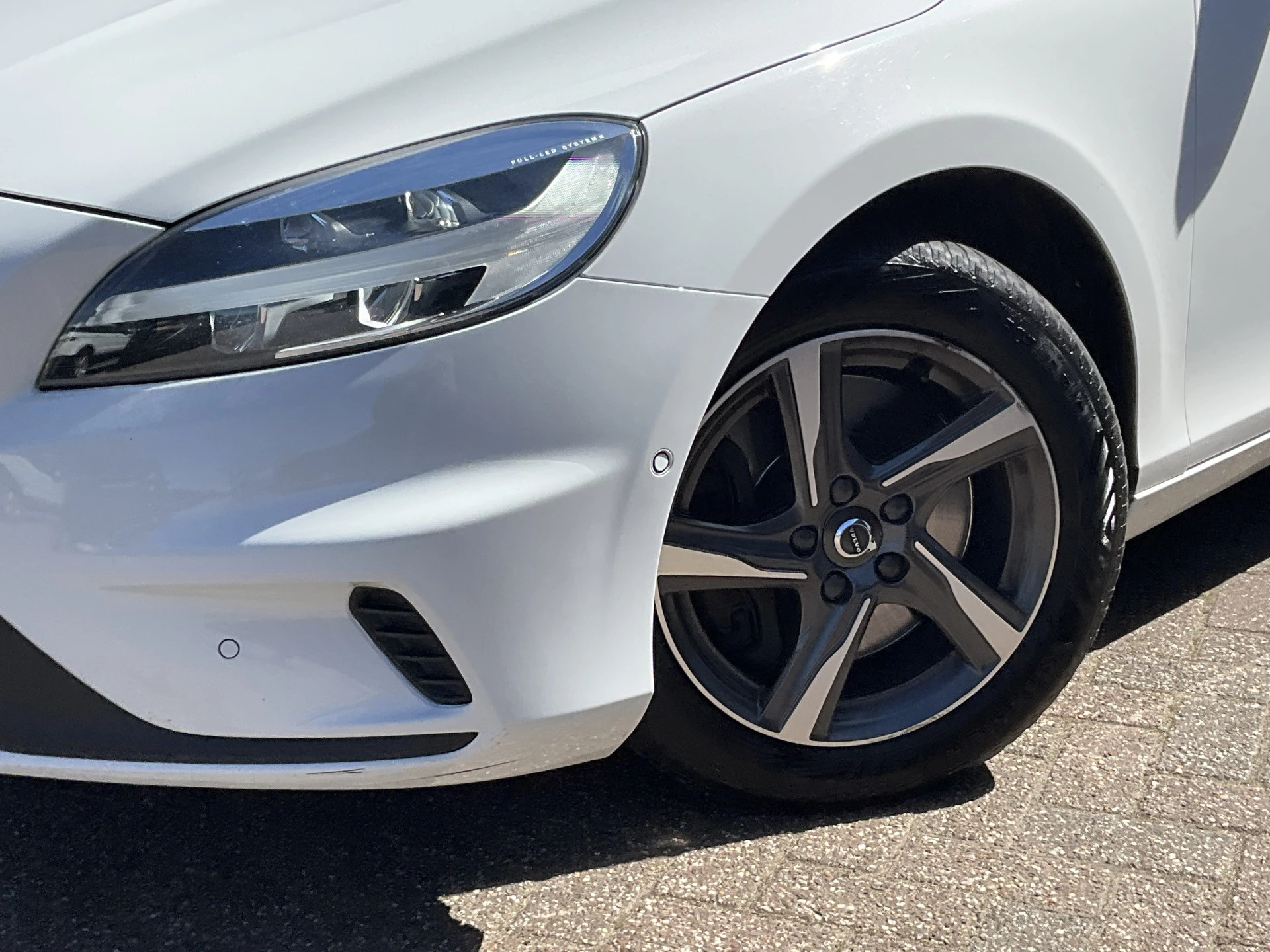 Hoofdafbeelding Volvo V40