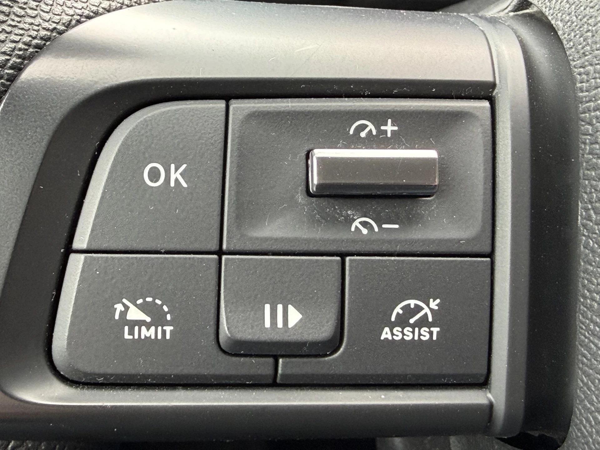 Hoofdafbeelding Citroën ë-C4