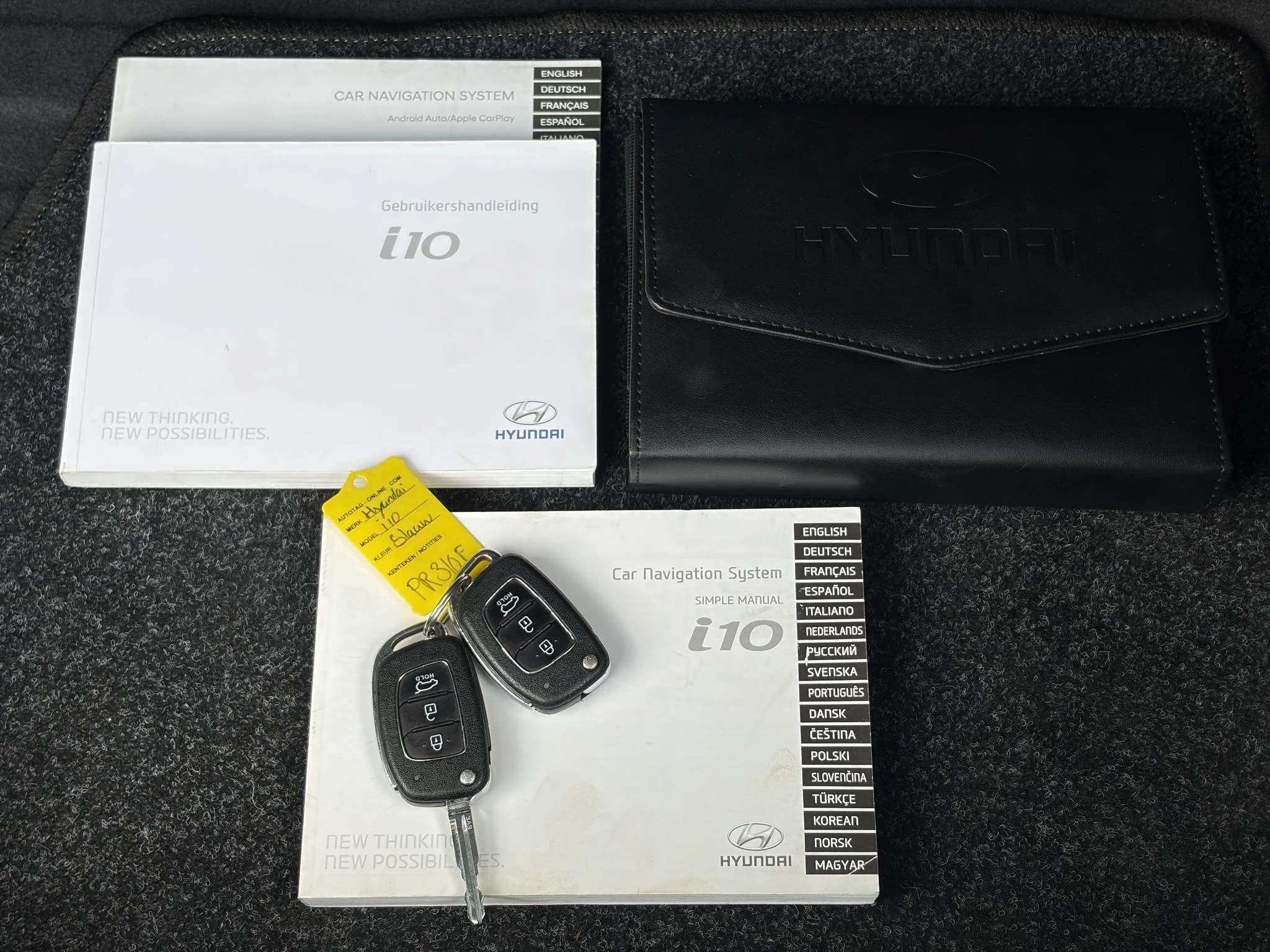 Hoofdafbeelding Hyundai i10