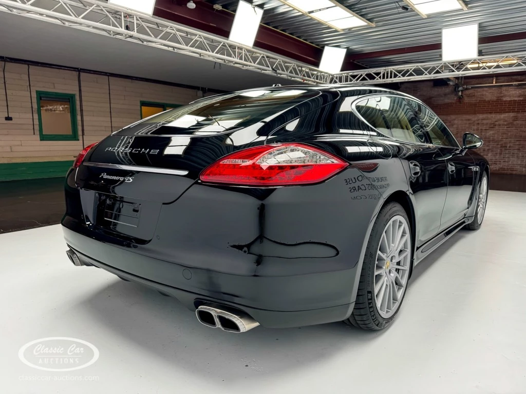Hoofdafbeelding Porsche Panamera