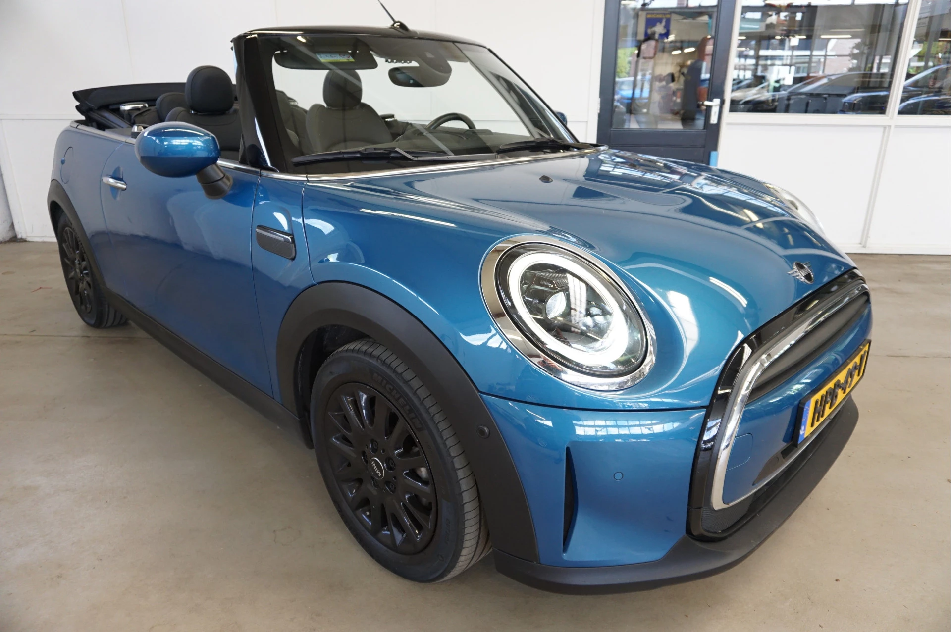 Hoofdafbeelding MINI Cooper Cabrio
