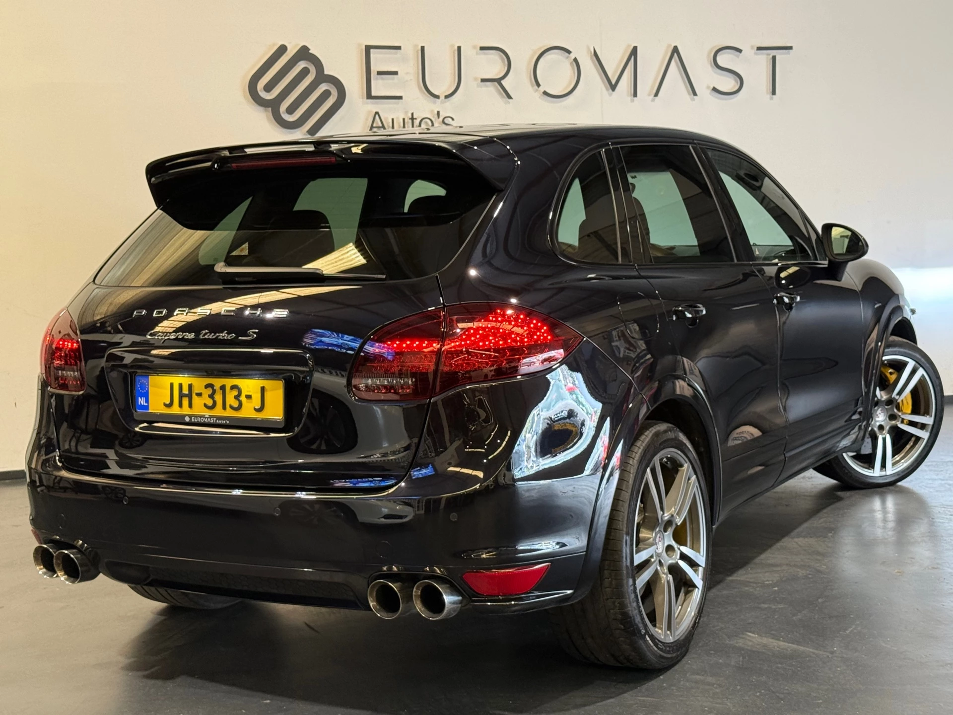Hoofdafbeelding Porsche Cayenne