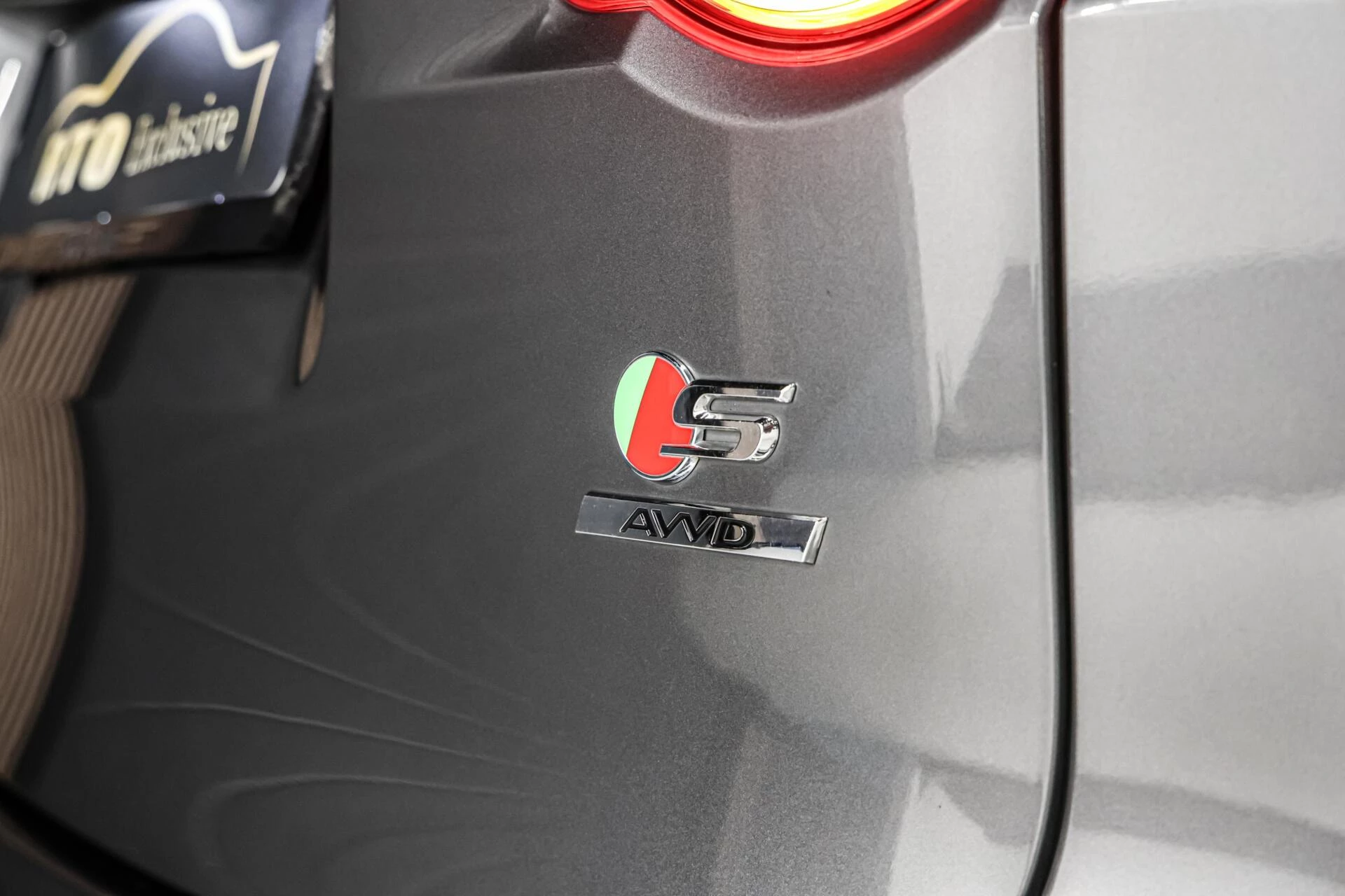 Hoofdafbeelding Jaguar F-PACE