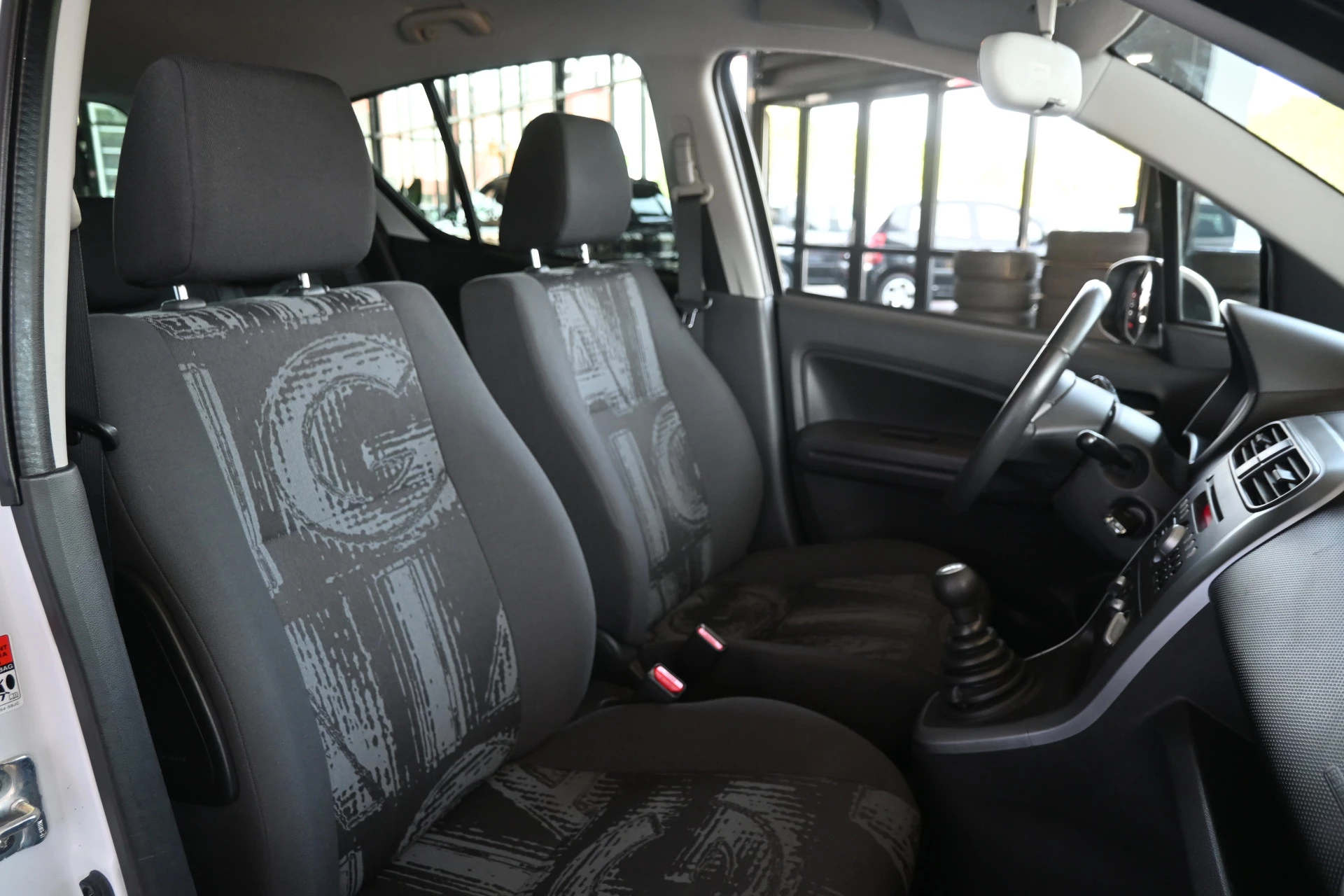 Hoofdafbeelding Opel Agila