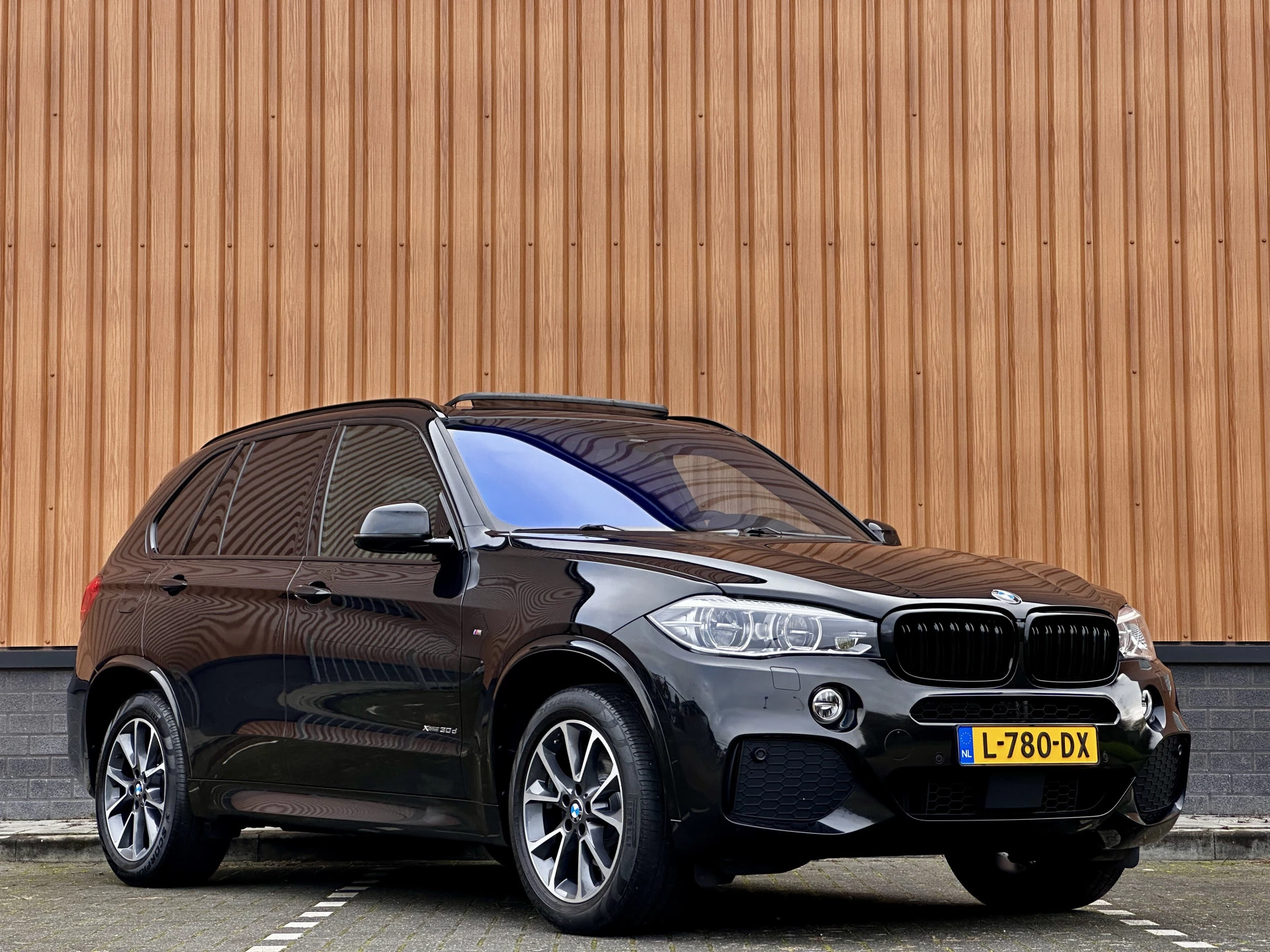 Hoofdafbeelding BMW X5