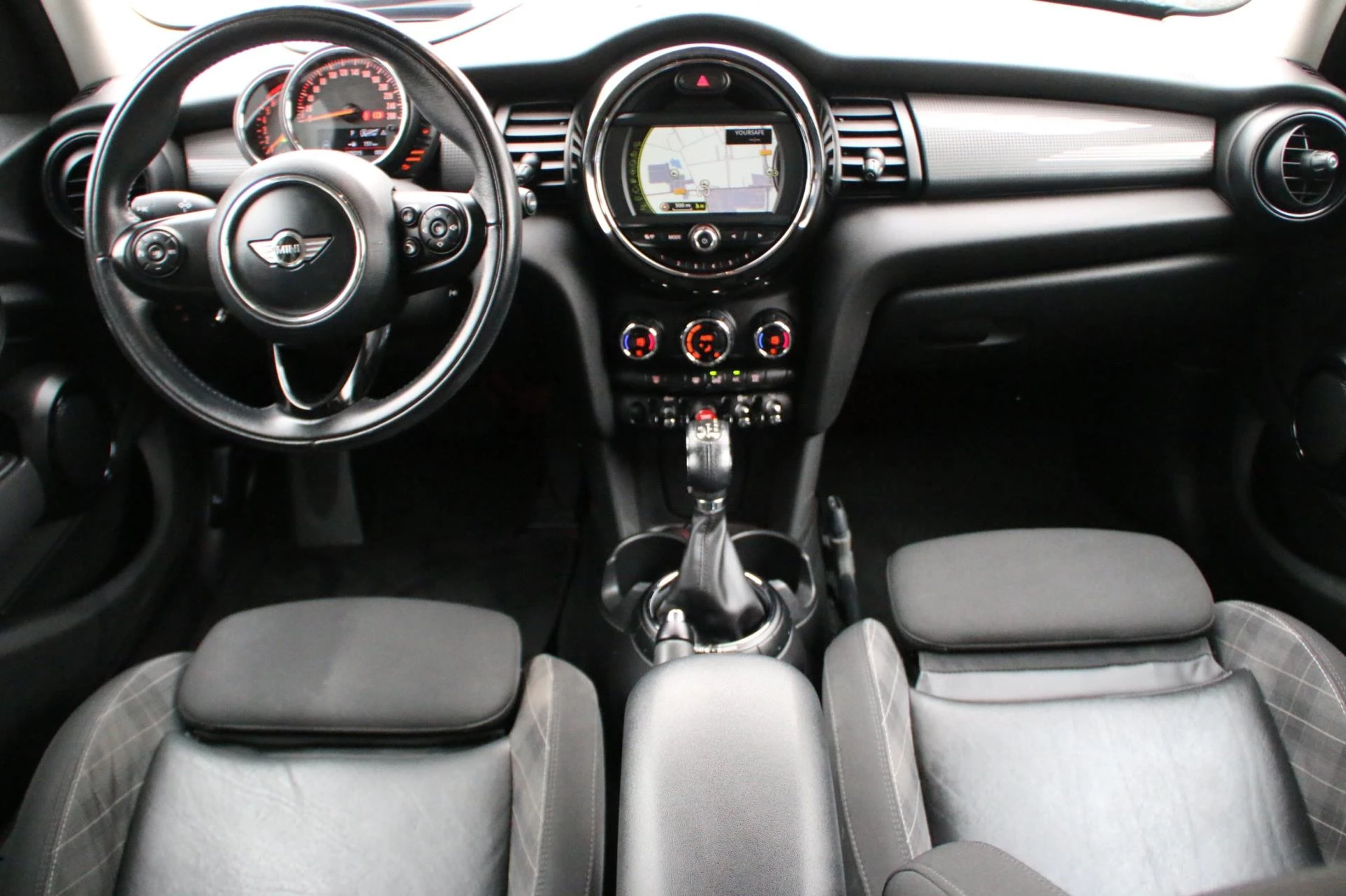 Hoofdafbeelding MINI Cooper