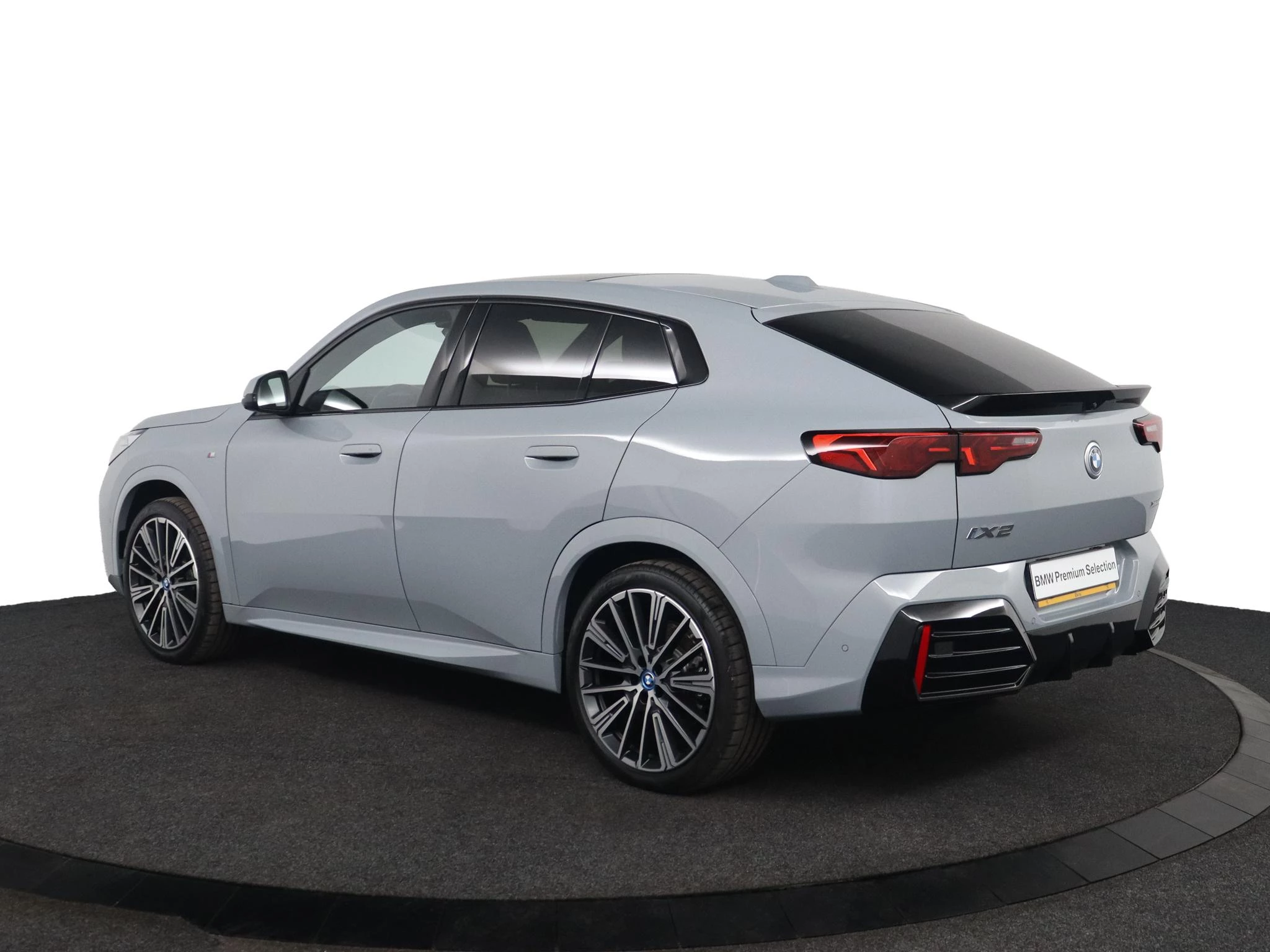 Hoofdafbeelding BMW iX2