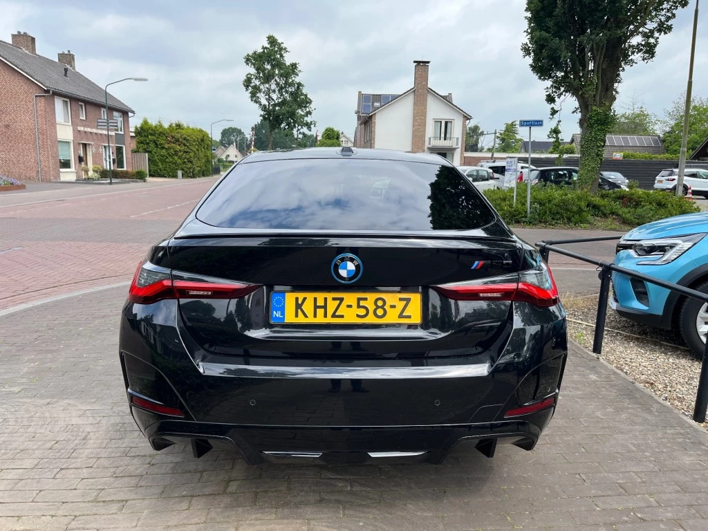 Hoofdafbeelding BMW i4