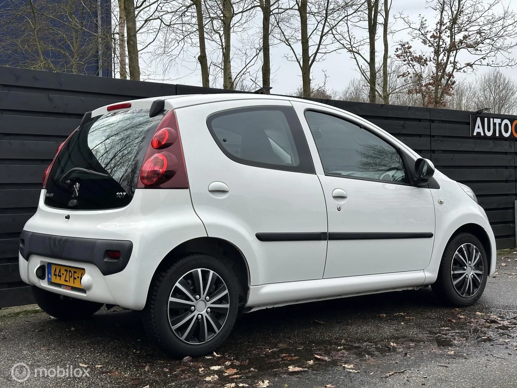 Hoofdafbeelding Peugeot 107
