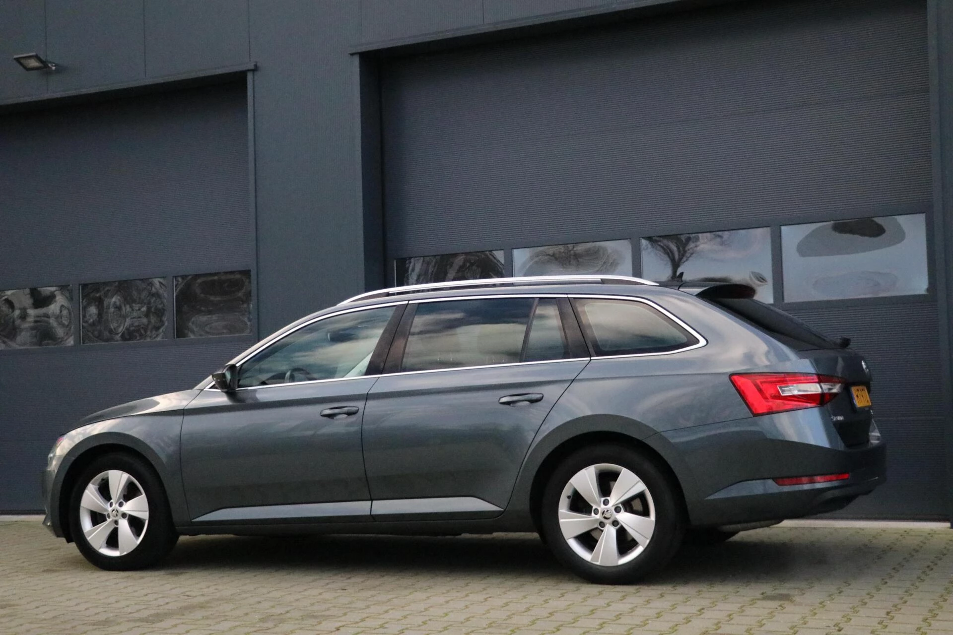 Hoofdafbeelding Škoda Superb