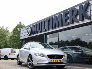 Volvo V40 2.0 D4 Momentum Business