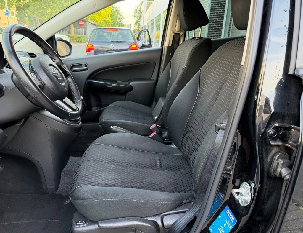 Hoofdafbeelding Mazda 2