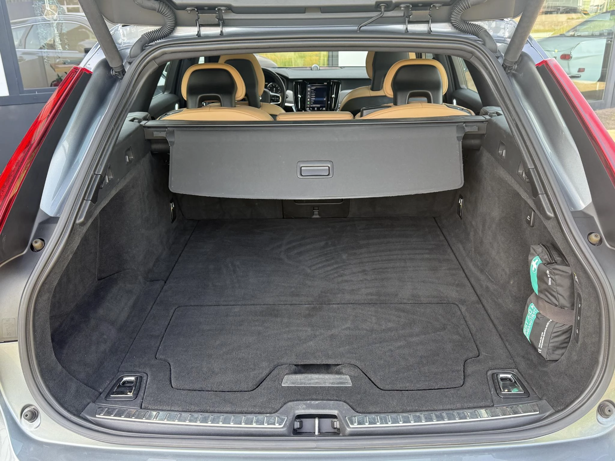 Hoofdafbeelding Volvo V90