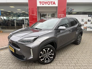 Toyota Yaris Cross 1.5 Hybrid Dynamic | Sensoren | Blindspot | Stuur + stoelverwarm